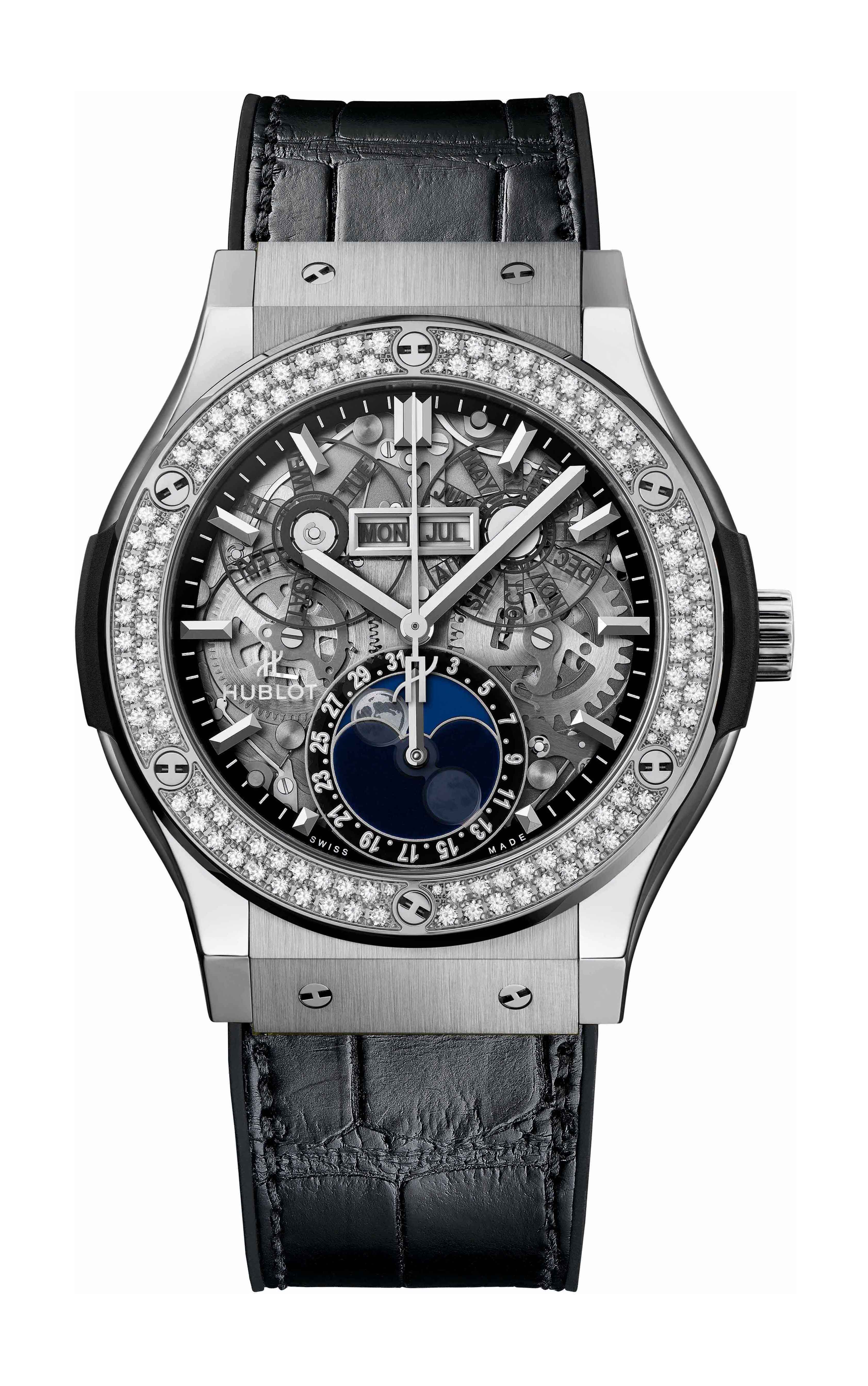 Hublot Classic Fusion Aerofusion Moonphase Titanium Diamonds