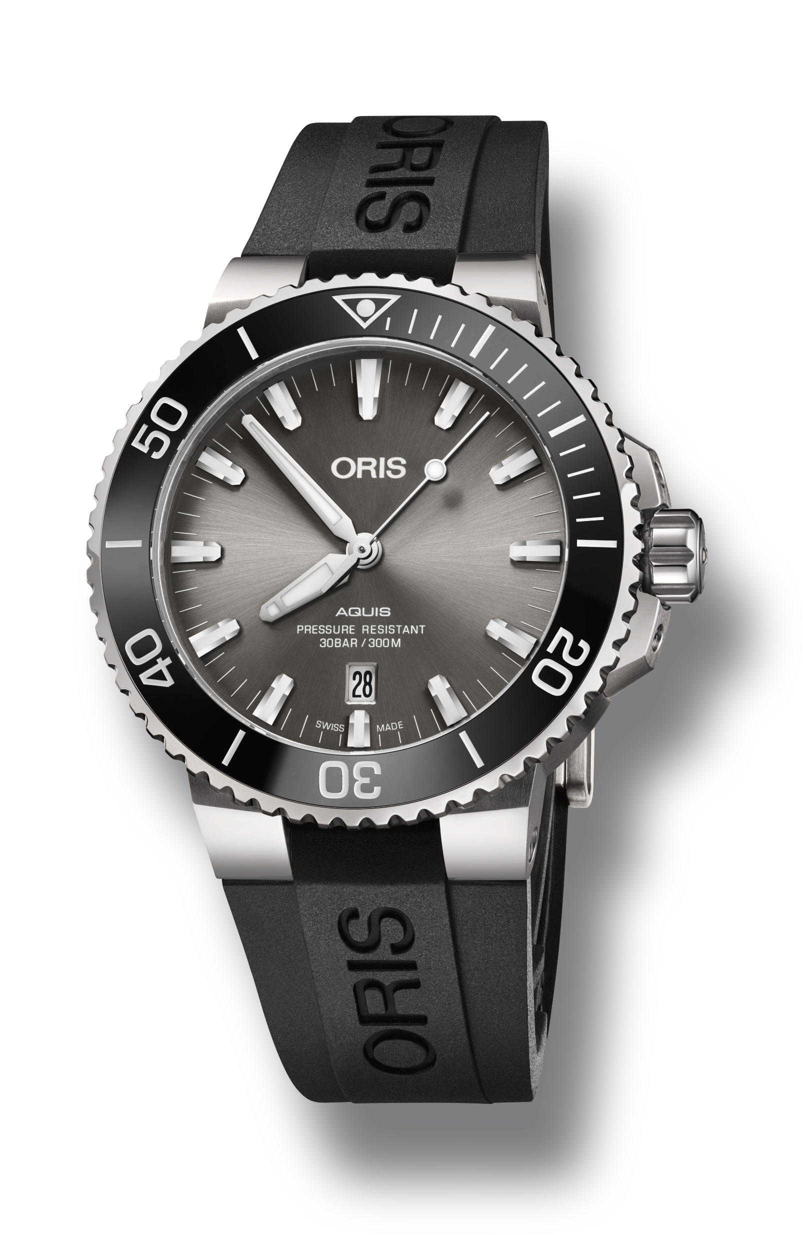Oris Aquis Titanium Date