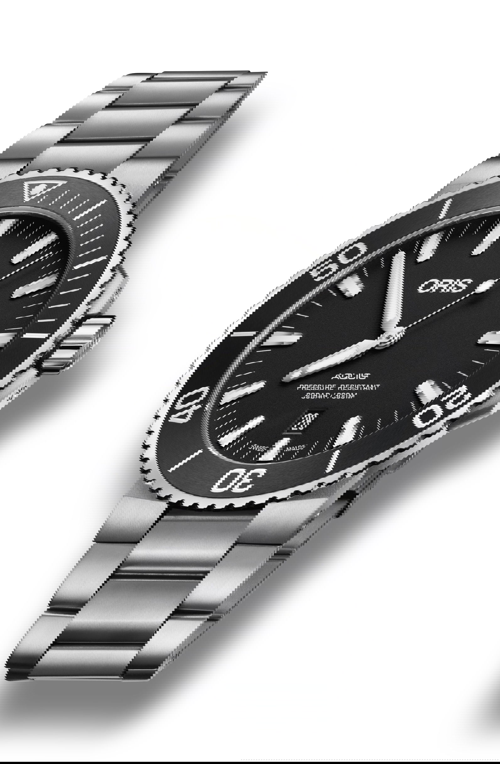 Oris Aquis Date