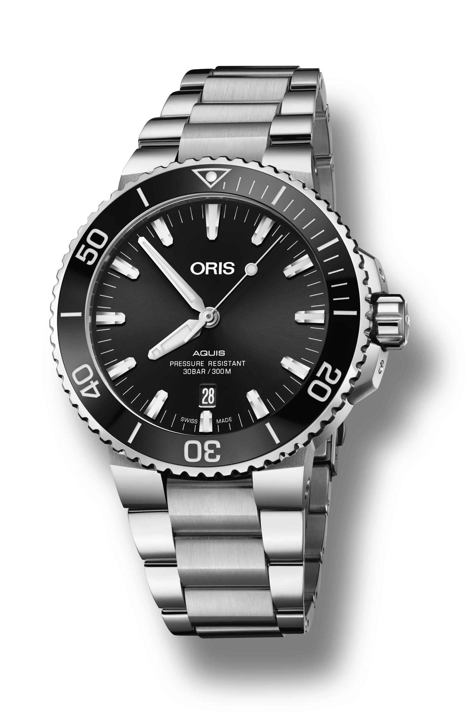Oris Aquis Date 43.5