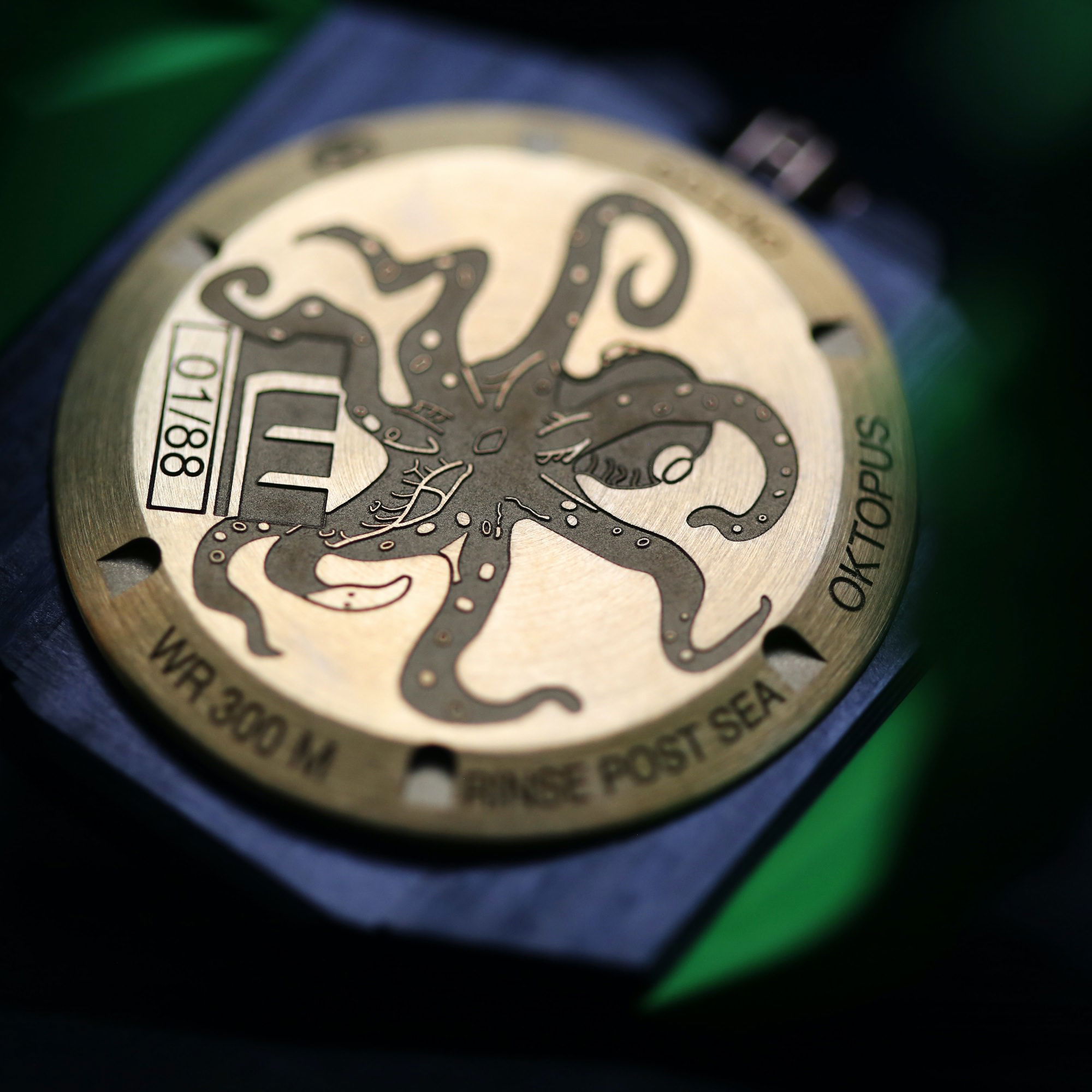 Linde Werdelin Oktopus Double Date 3DTP Carbon Black