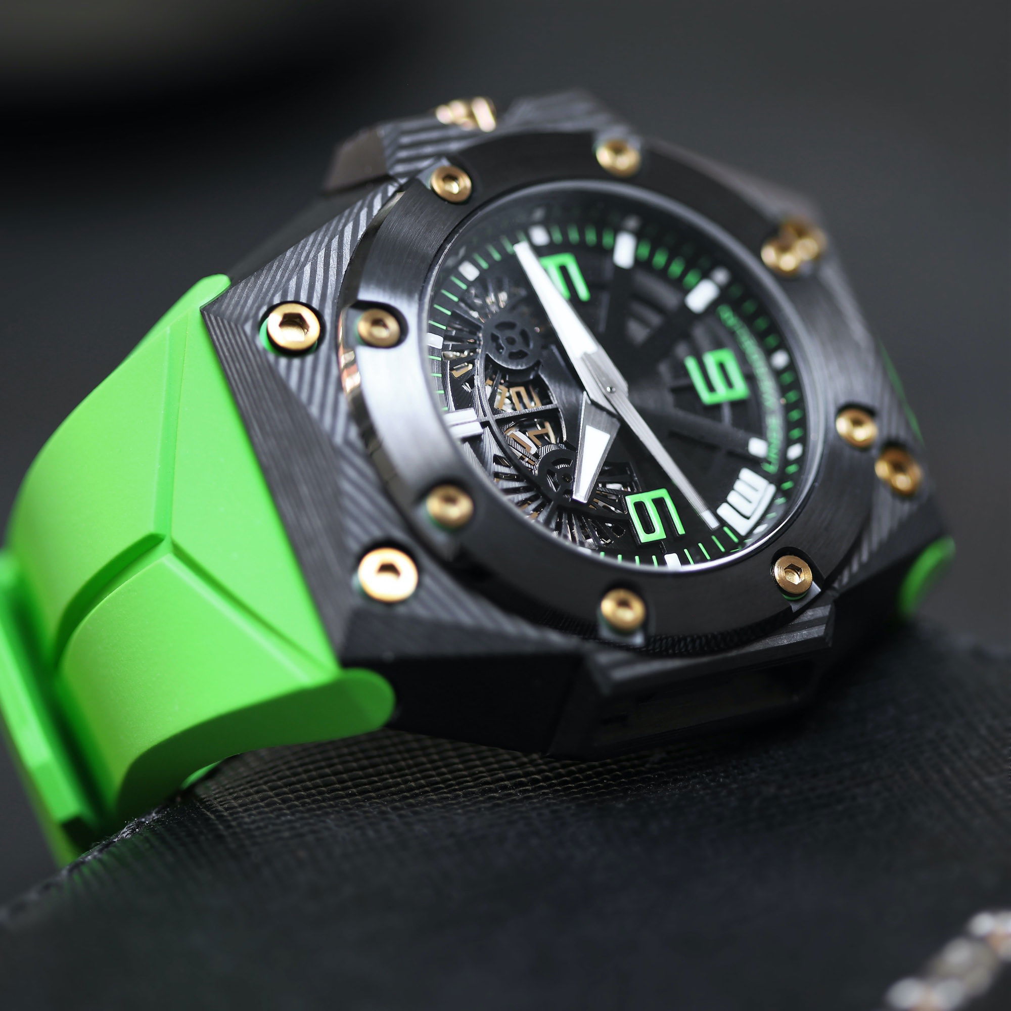 Linde Werdelin Oktopus Double Date 3DTP Carbon Black