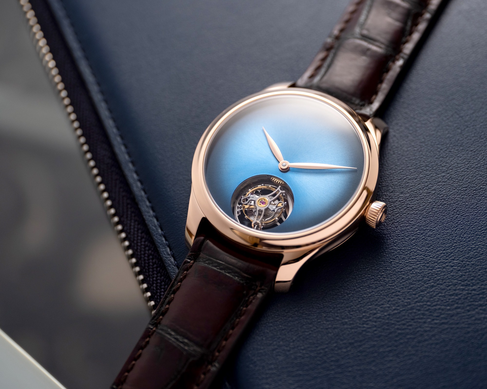 Endeavour Tourbillon Concept - Image 7