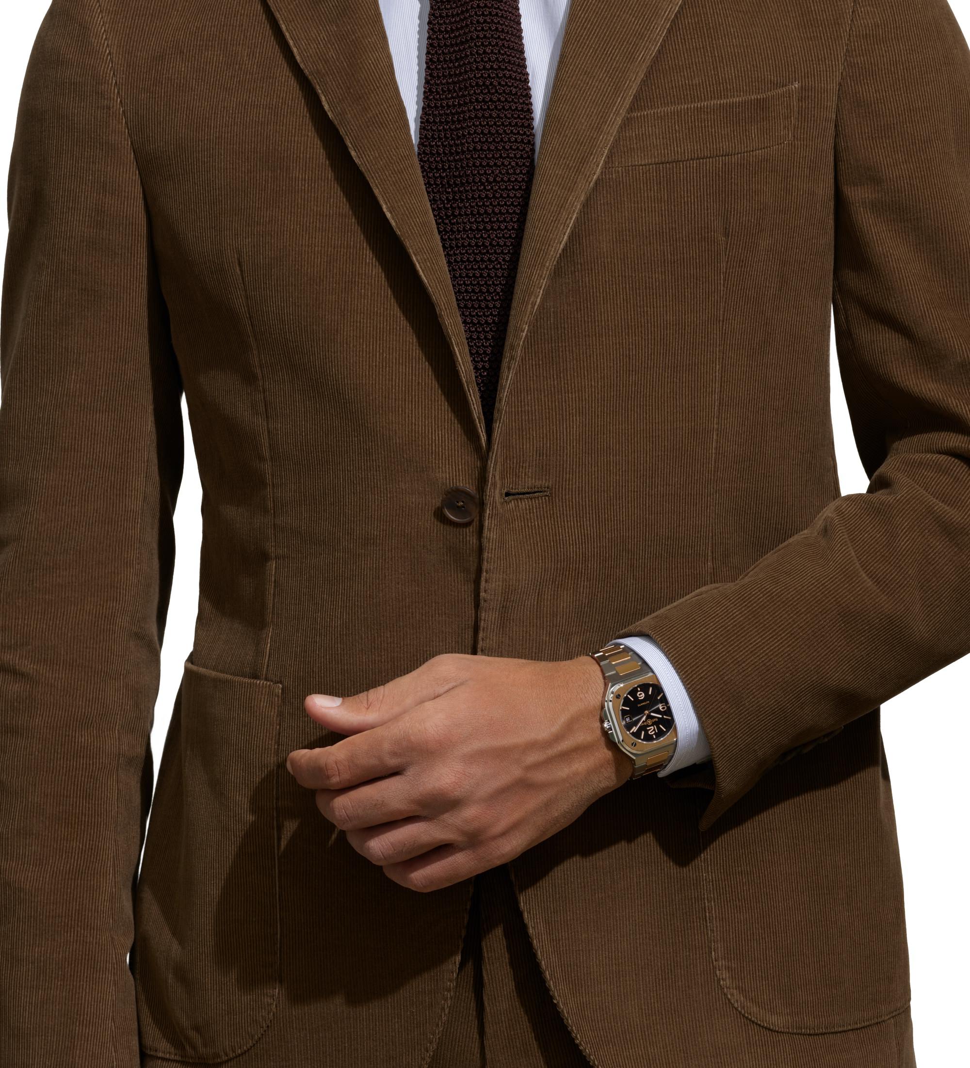 Bell &amp; Ross BR 05 BLACK STEEL &amp; GOLD