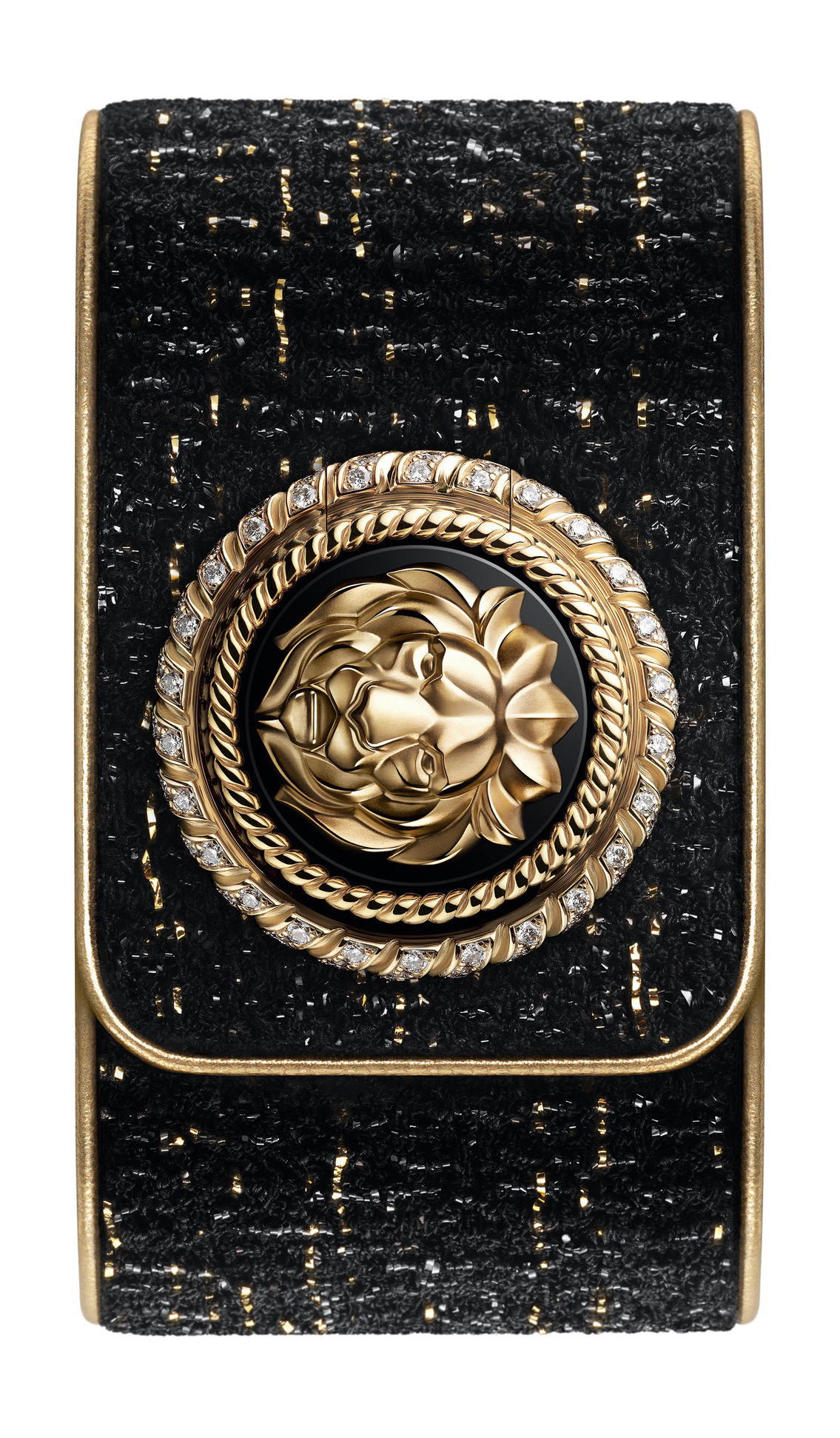Chanel Mademoiselle Privé Bouton Lion