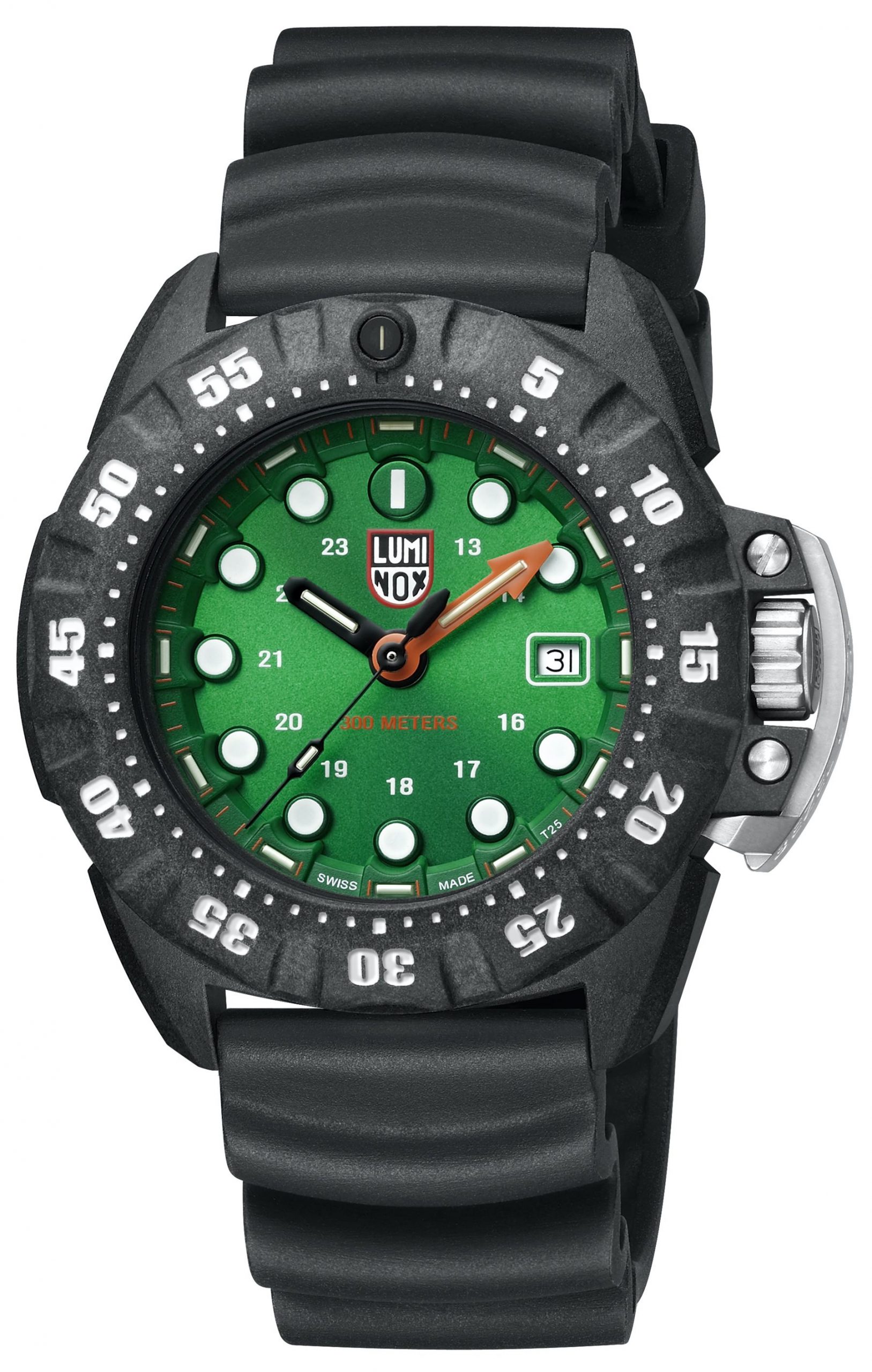 Luminox Scott Cassel Deep Dive 1550 Series