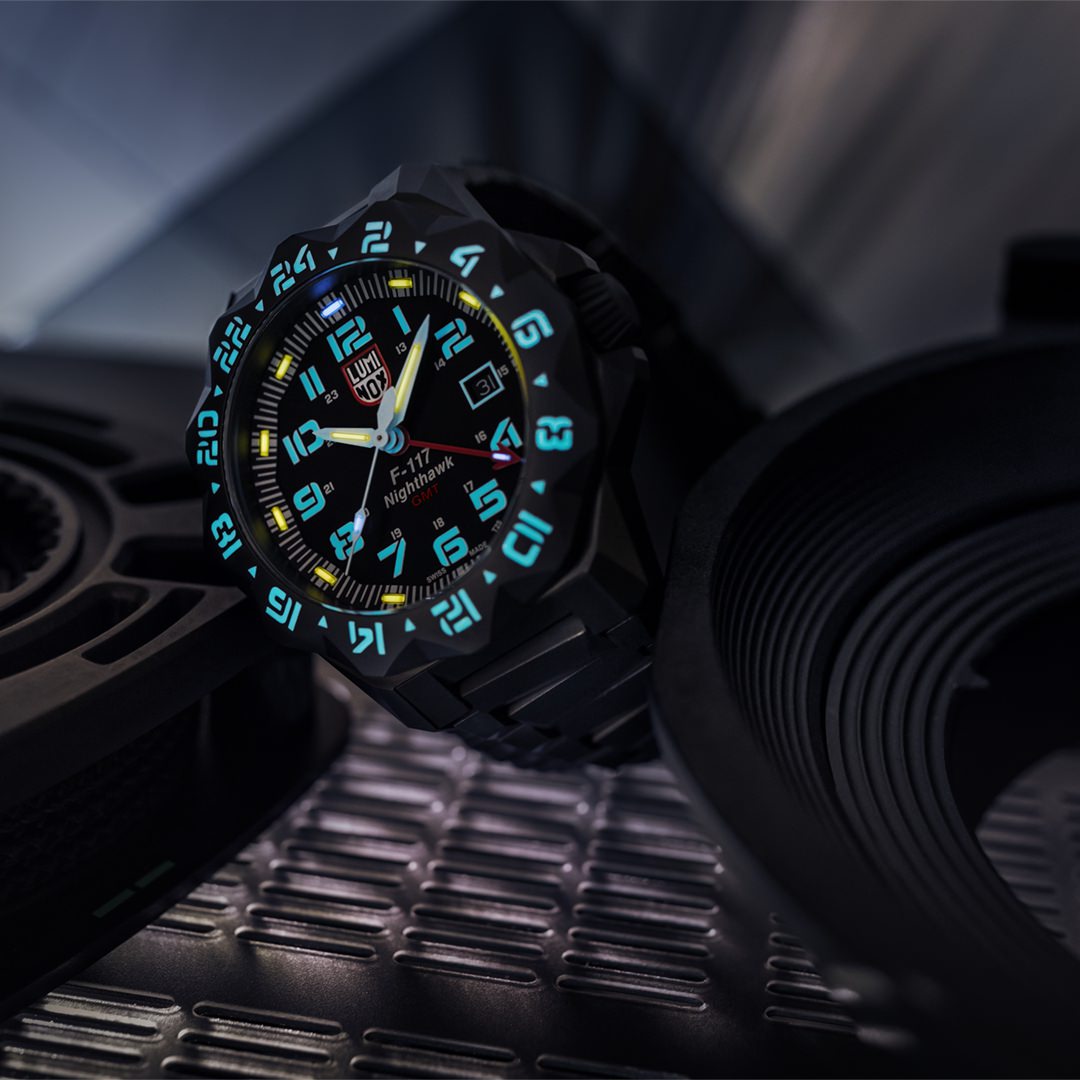 Luminox F-117 Nighthawk 6420 Series - XA.6422 - 1,610 USD