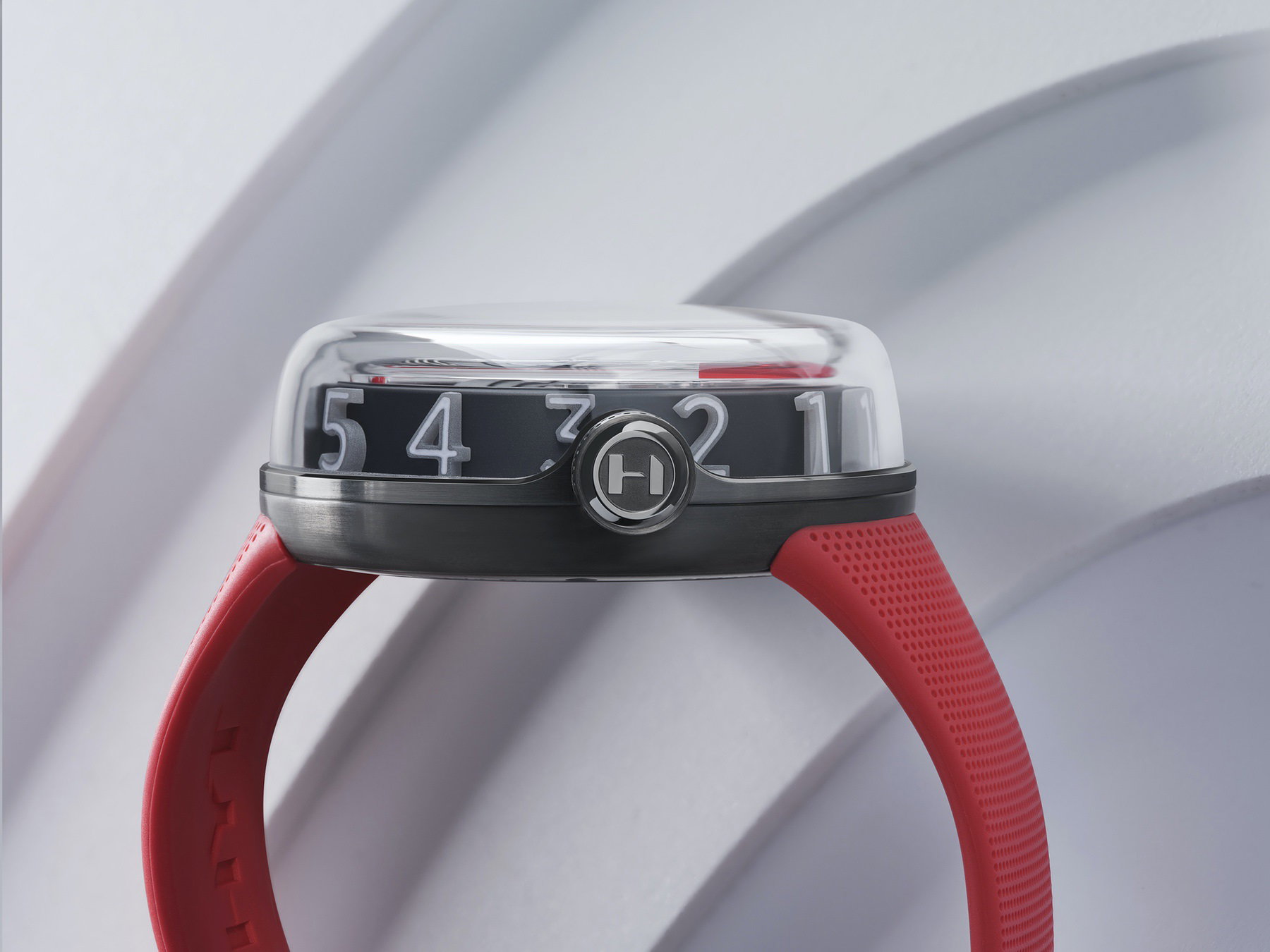 H5 Red Fluid - Image 2