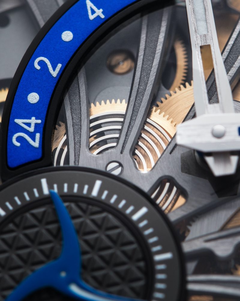 Cyrus Klepcys GMT Retrograde Titanium version movement