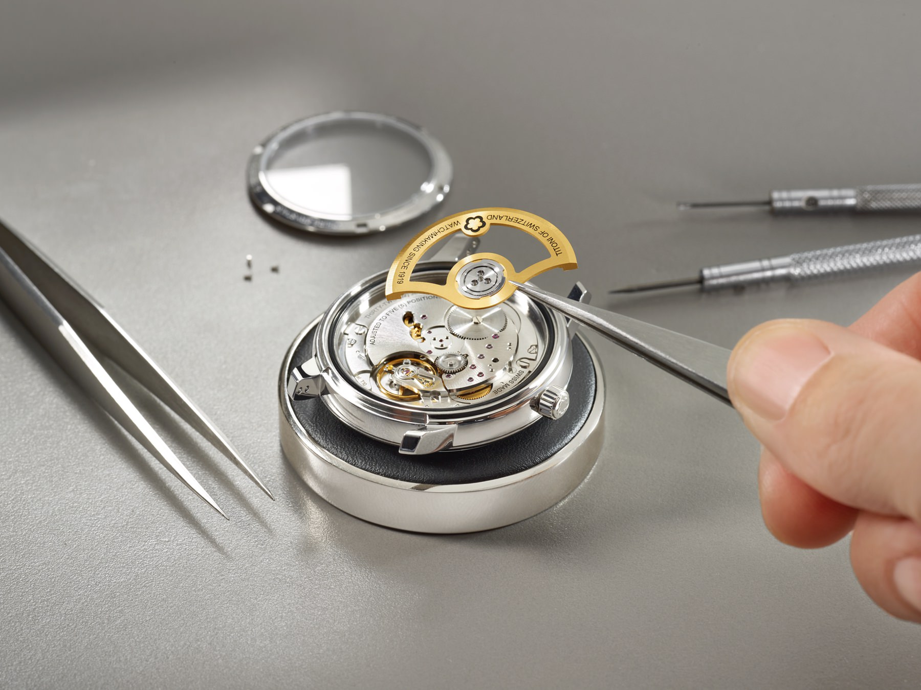 Titoni - Making an in-house watch movement