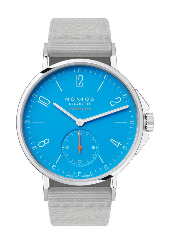 Nomos Glashütte Ahoi neomatik siren blue