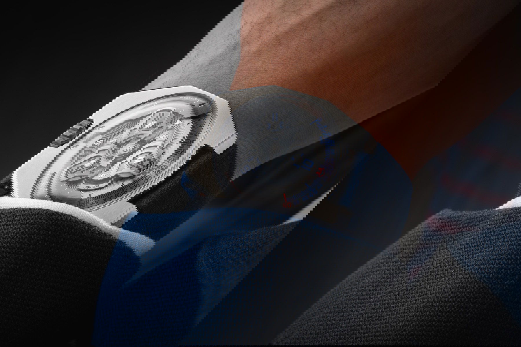 Urwerk UR-100 V Iron