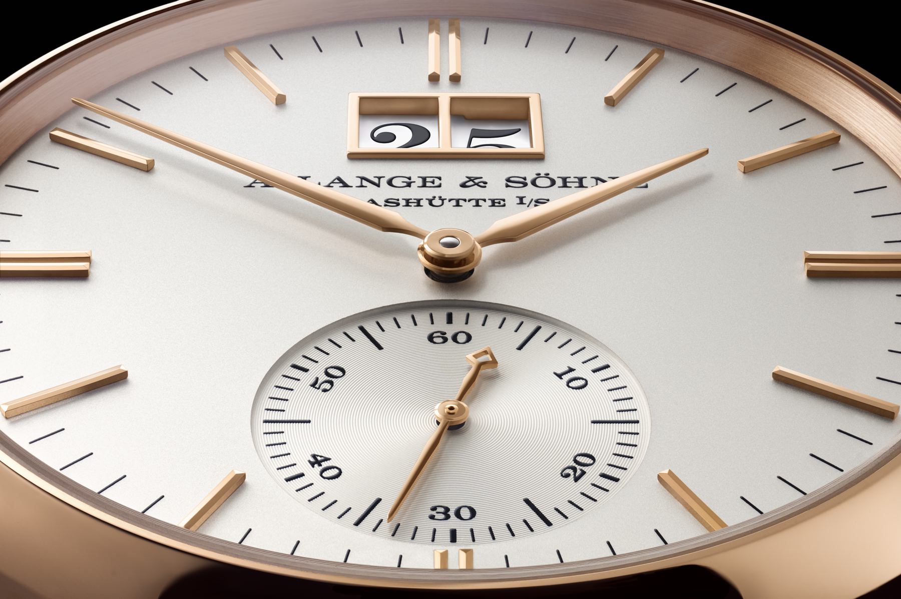 A. Lange &amp; Söhne Saxonia Outsize Date