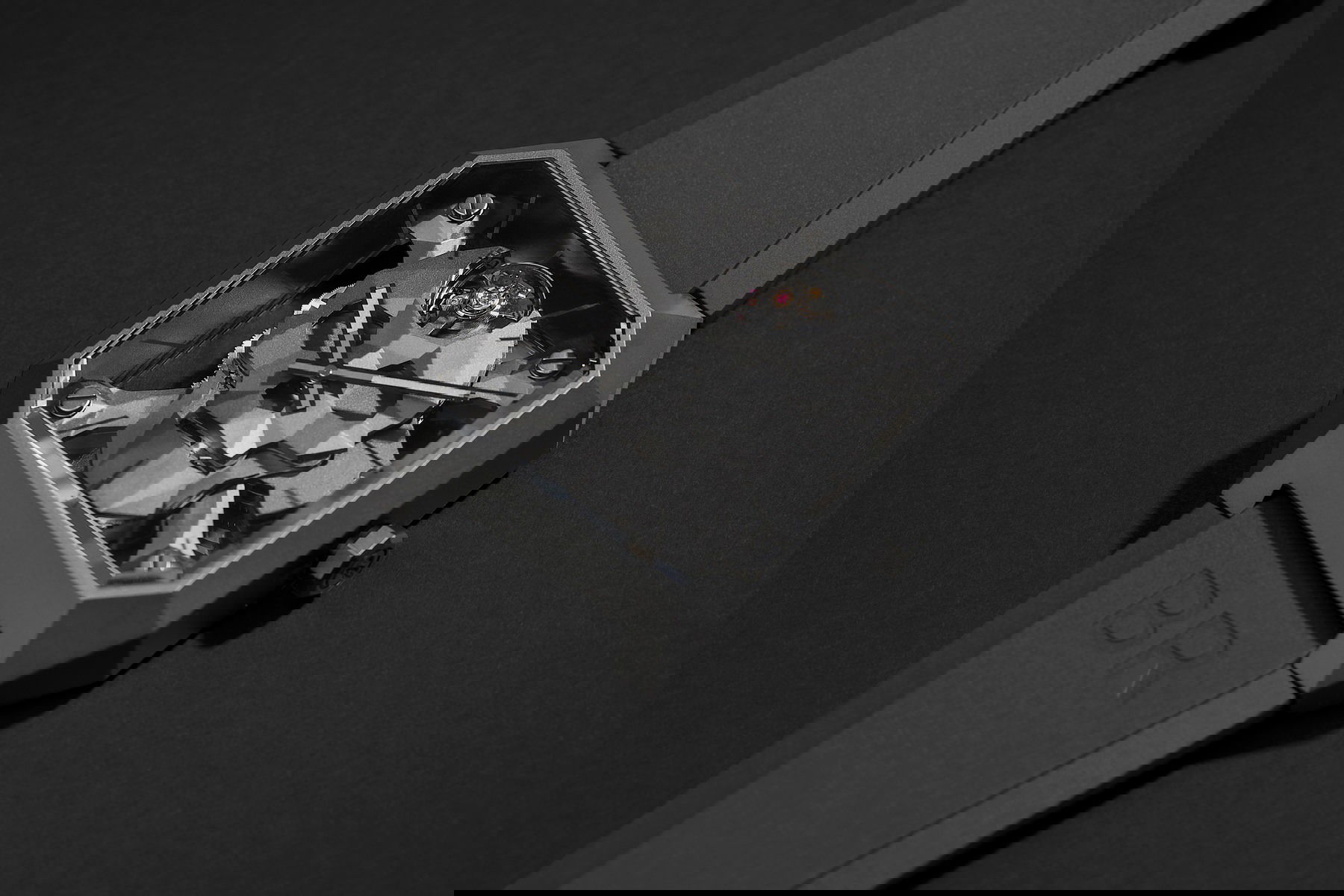 Bell &amp; Ross BR 01 Cyber Skull