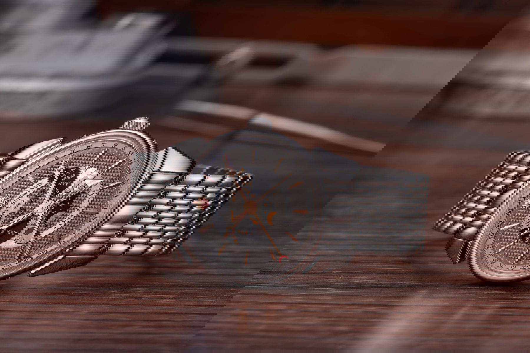 Cuervo y Sobrinos Historiador Luna Negra