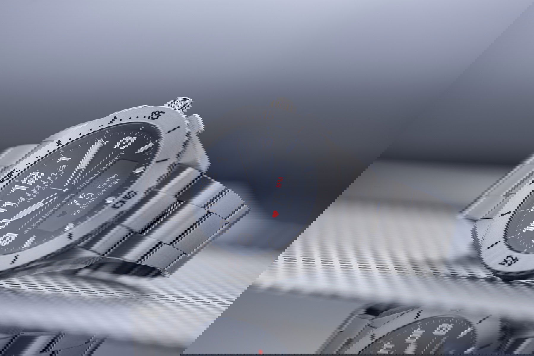 Alpina AlpinerX Alive