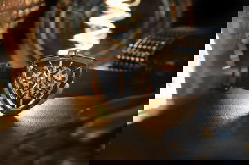 Hamilton Ventura Elvis80 Skeleton