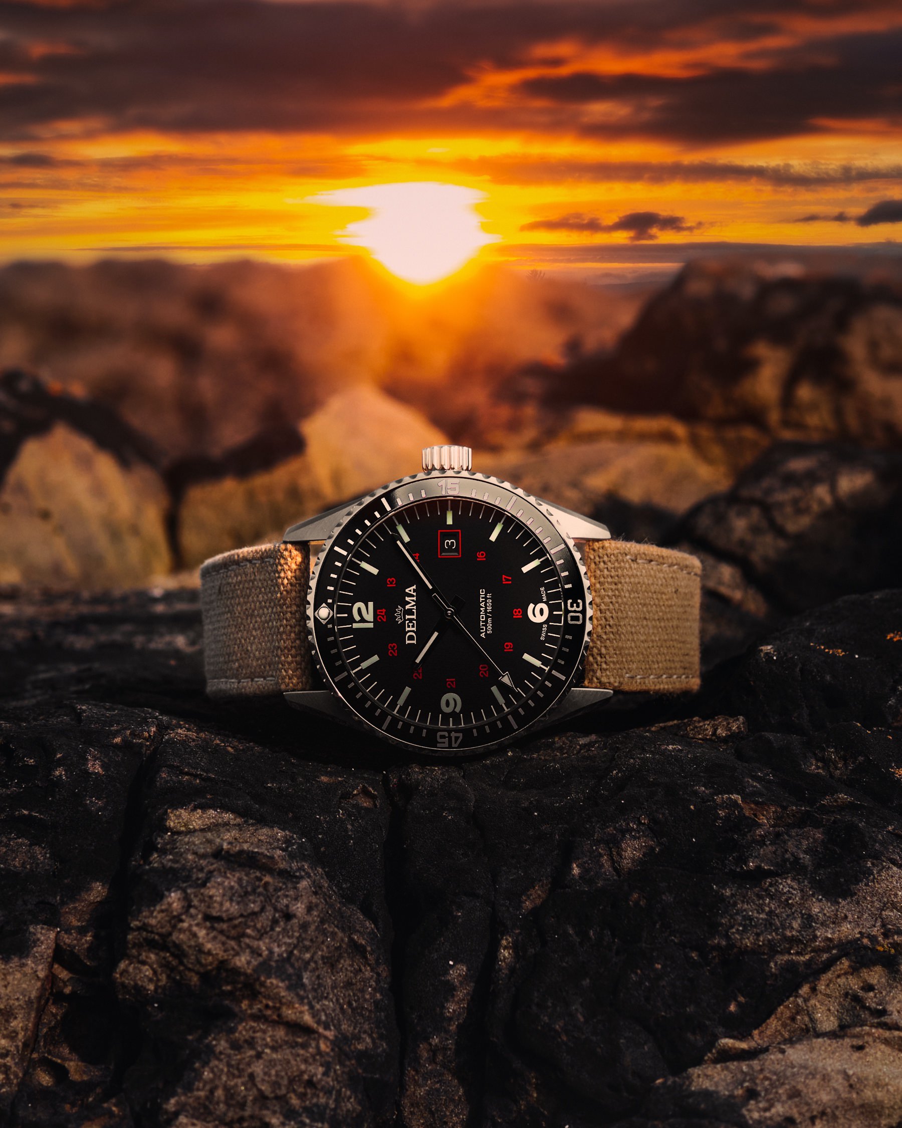 Delma Cayman Field Automatic