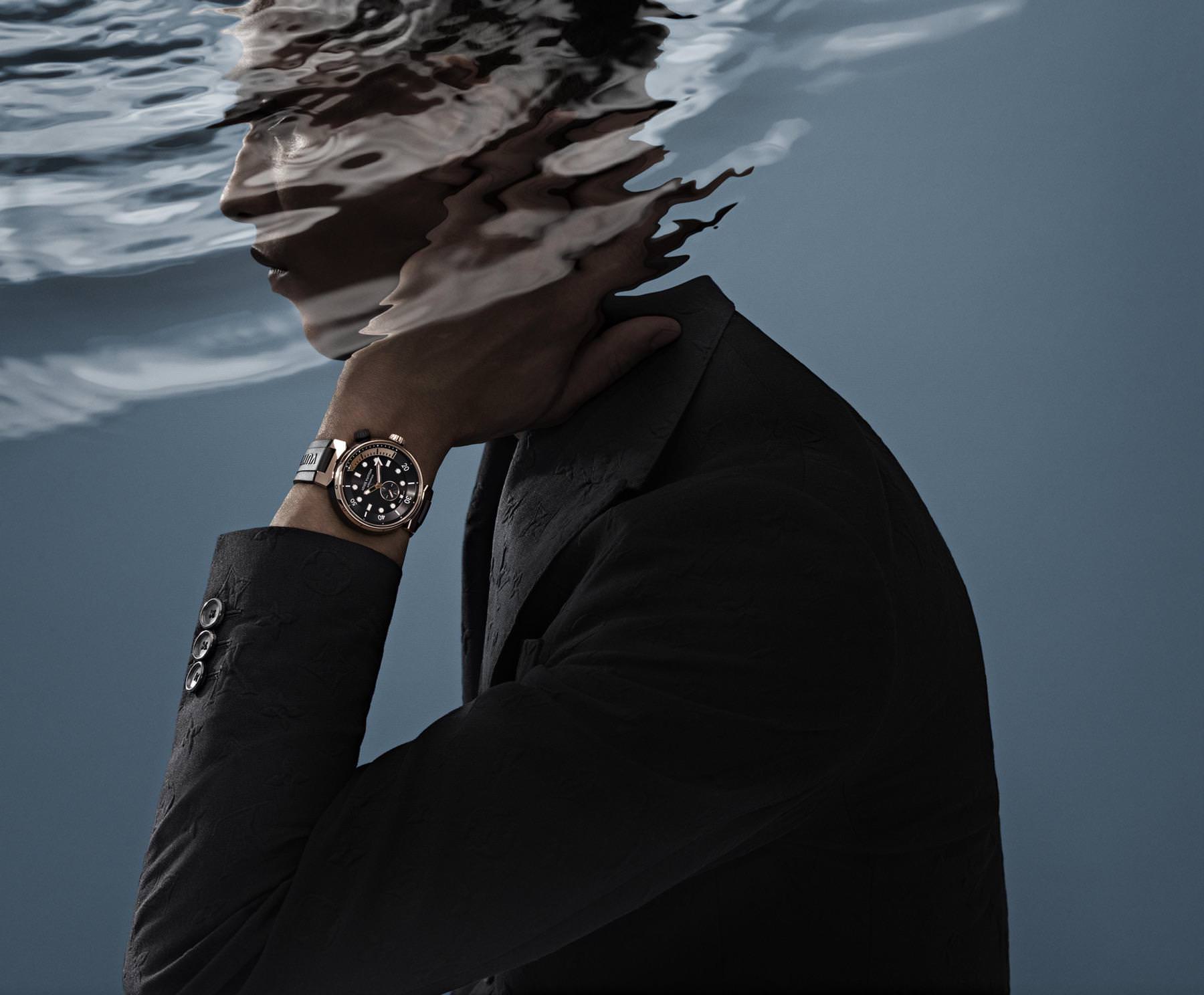 Louis Vuitton Tambour Street Diver Black Blaze