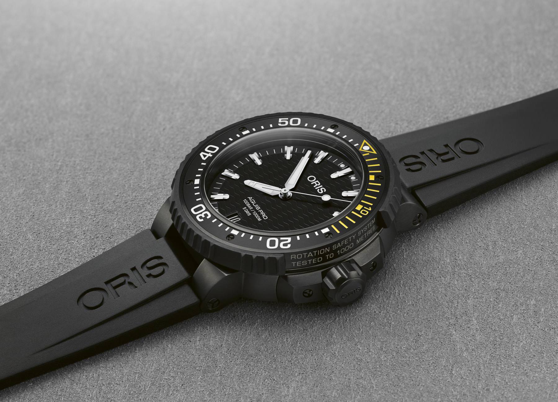 Oris AquisPro Date Calibre 400