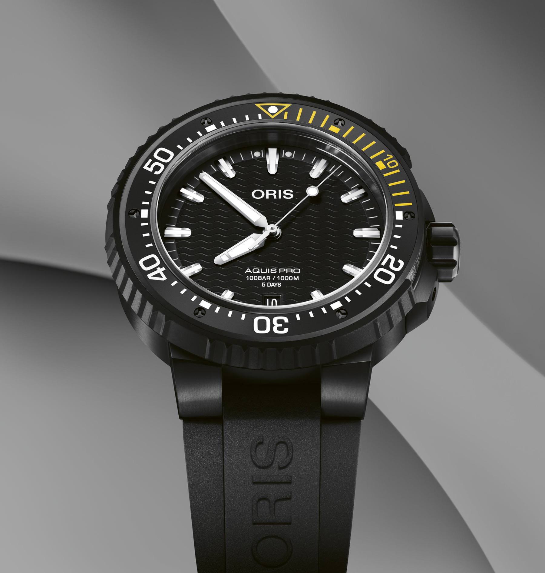 Oris AquisPro Date Calibre 400