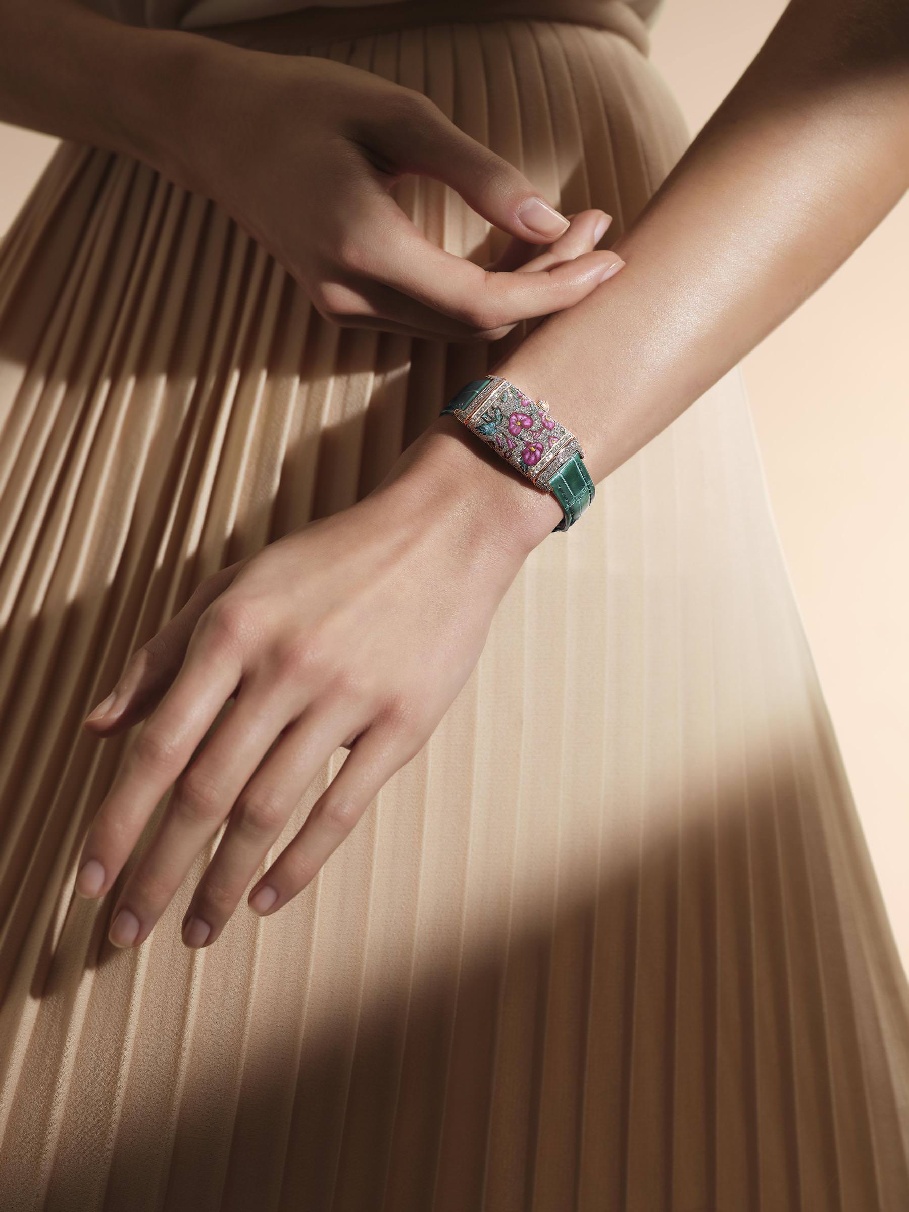 Jaeger-LeCoultre Reverso One Precious Flowers Purple Arums