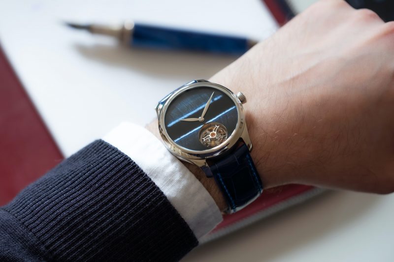 H. Moser &amp; Cie Endeavour Tourbillon Concept Tiger&#8217;s Eye