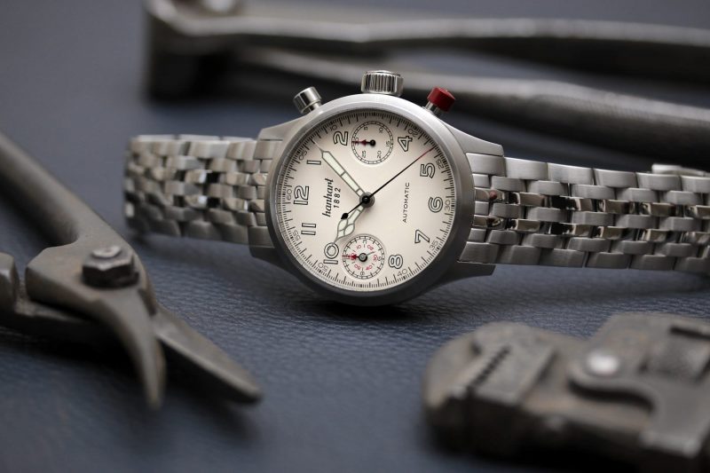 Hanhart PIONEER TwinDicator Off-White, Flat Bezel