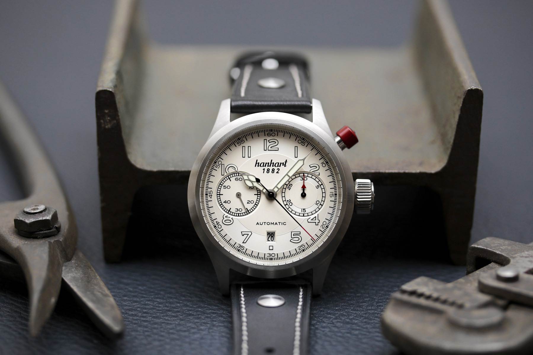 Hanhart PIONEER MonoControl Silver, Flat Bezel