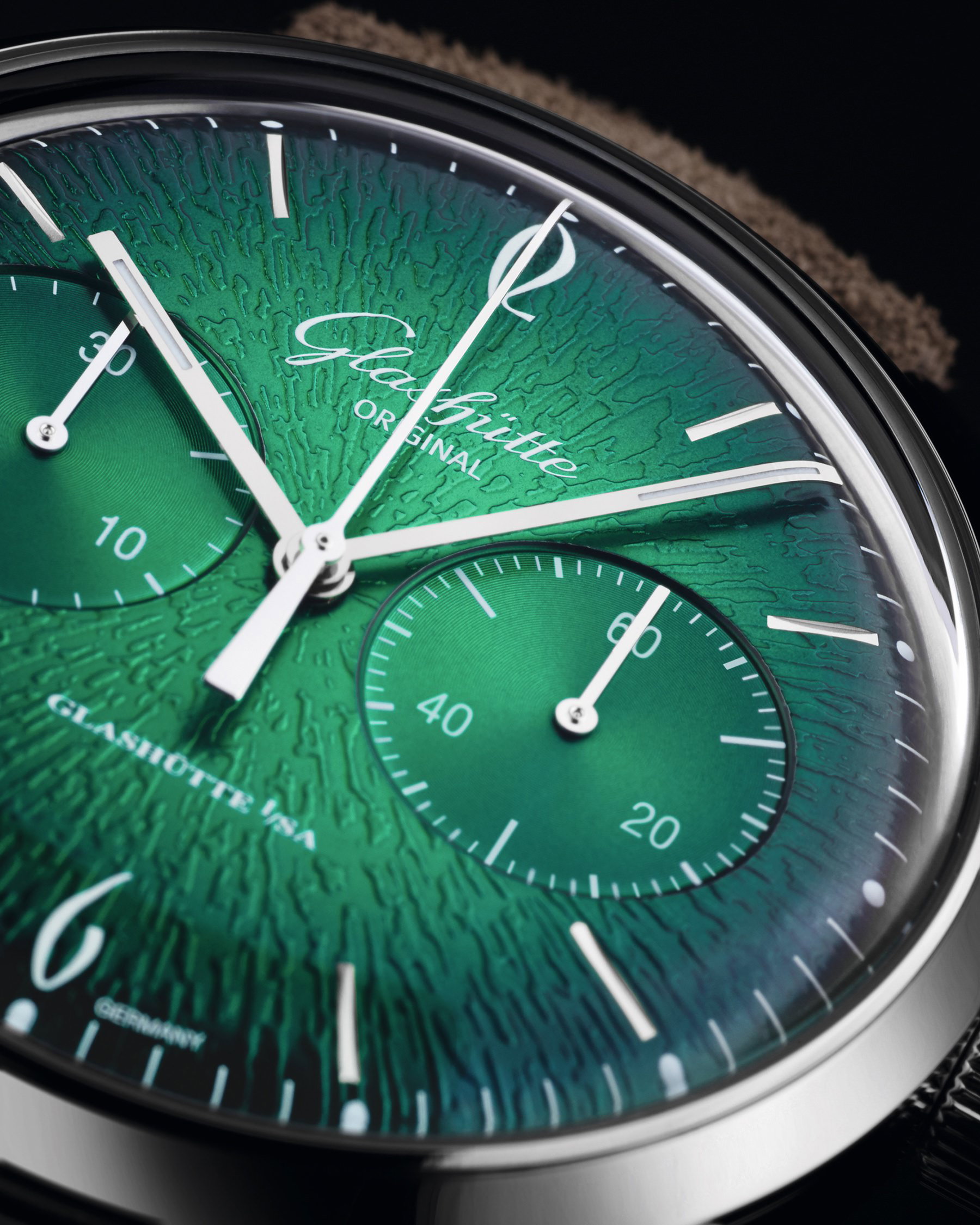 Sixties Chronograph Annual Edition - Image 7