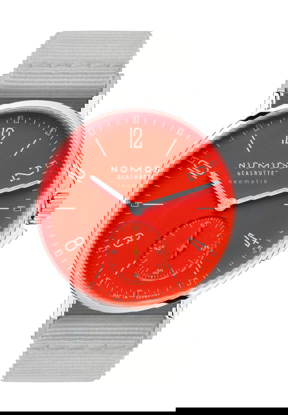 Nomos Glashütte Ahoi neomatik Siren red
