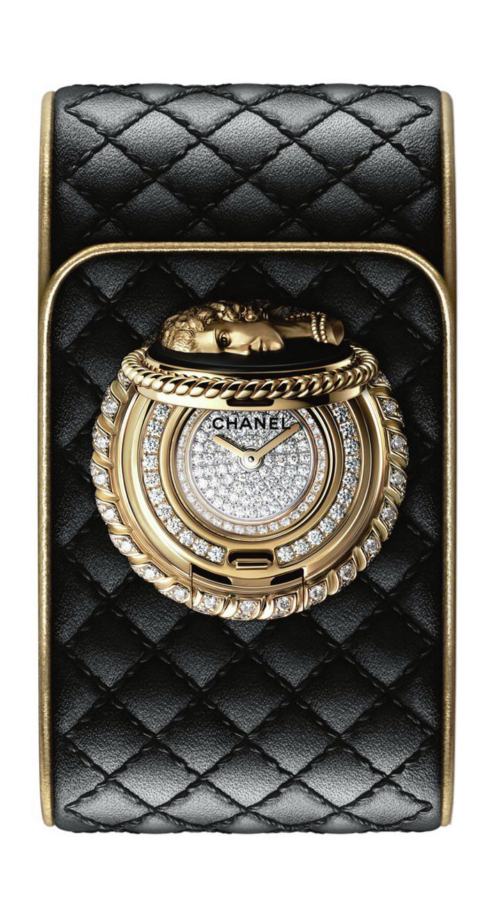Chanel Mademoiselle Privé Bouton Gabrielle