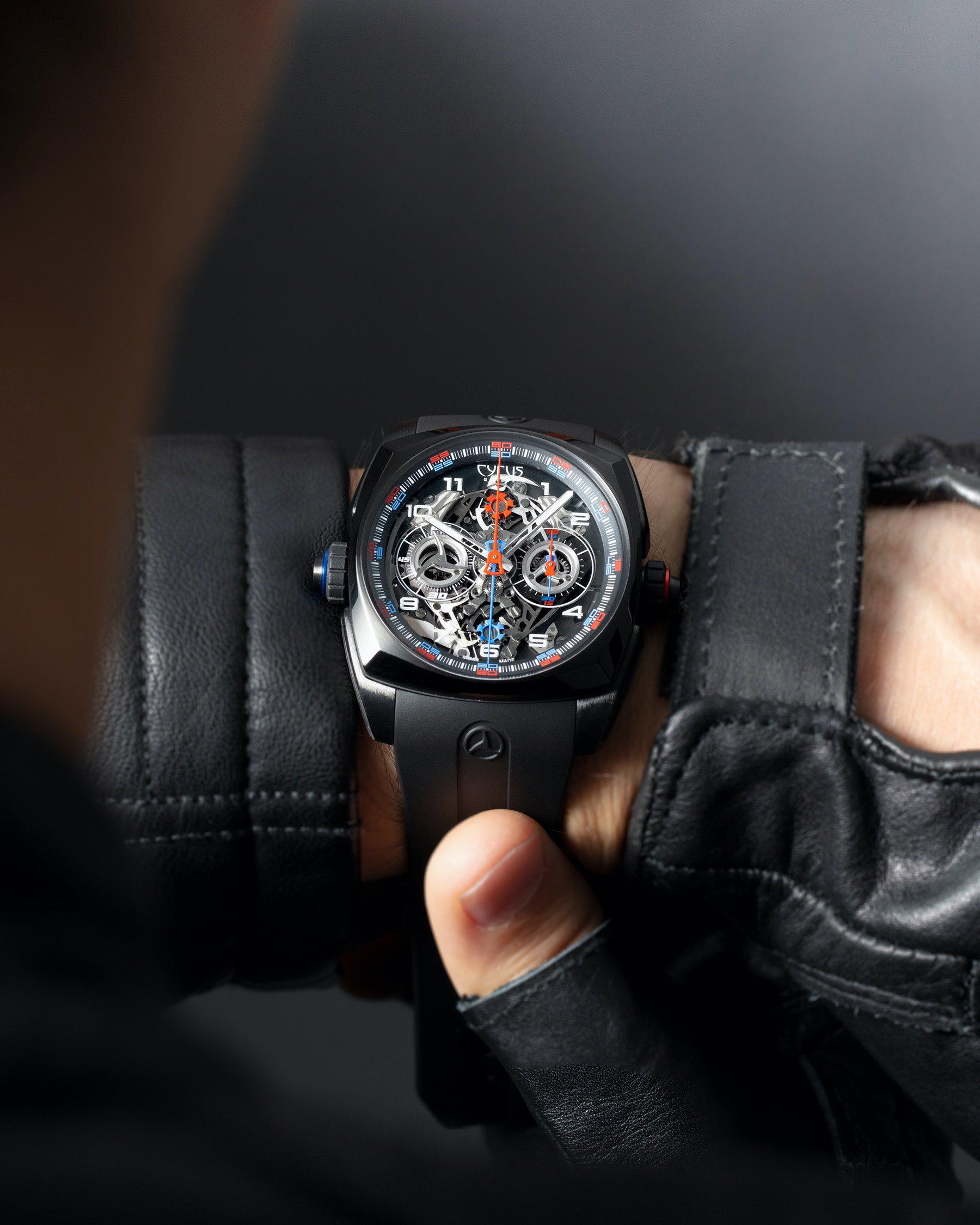 Cyrus Klepcys DICE Black DLC Titanium