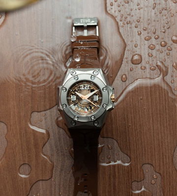 Linde Werdelin Oktopus Moon