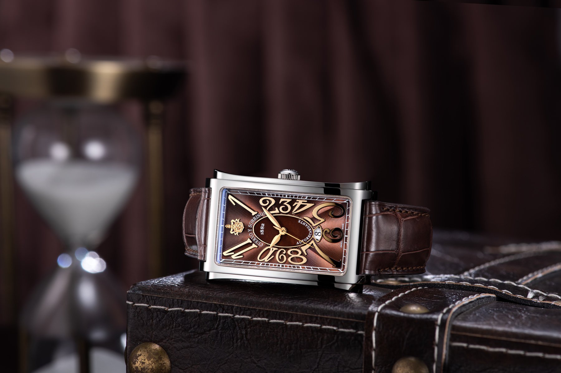 Cuervo y Sobrinos Prominente Solo Tiempo