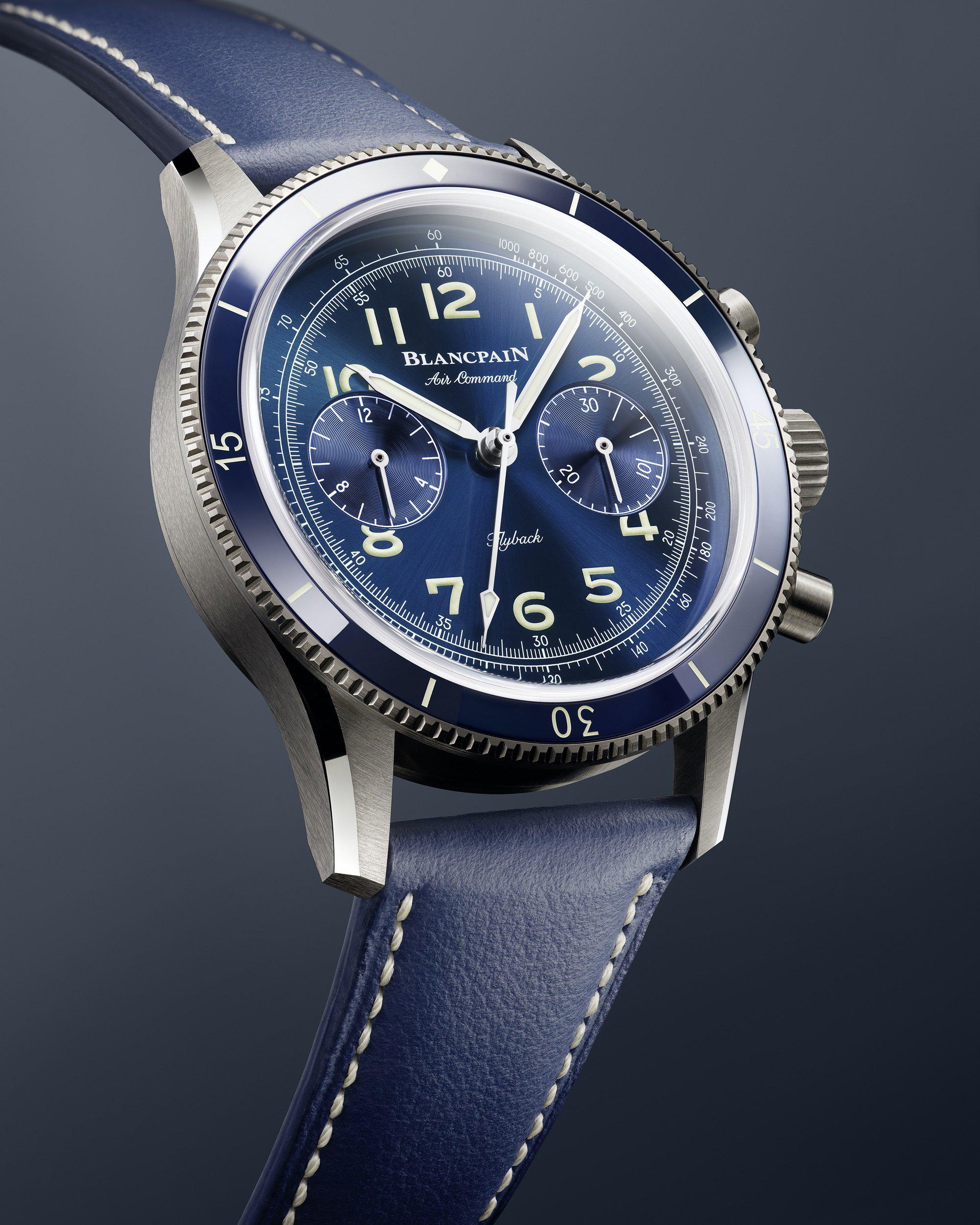 Air Command Flyback Chronograph 42 - Image 7