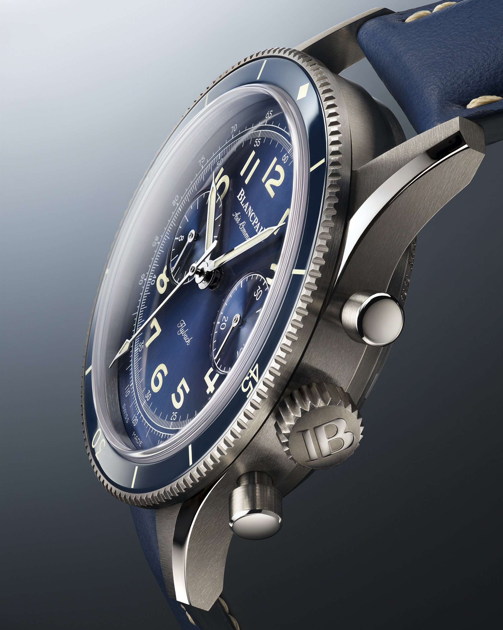 Air Command Flyback Chronograph 42 - Image 6