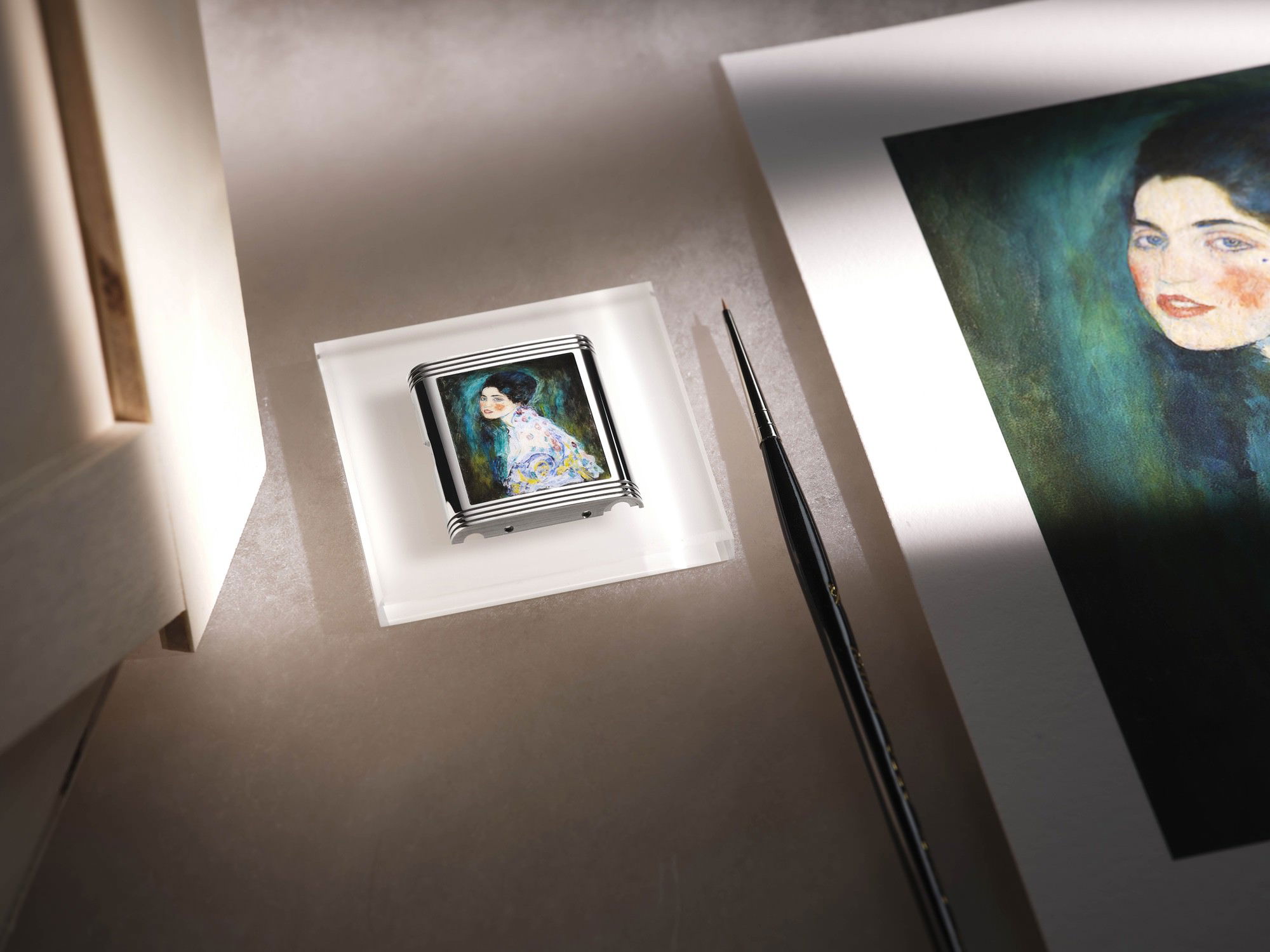 Jaeger-LeCoultre Reverso Tribute Enamel Hidden Treasure - Klimt