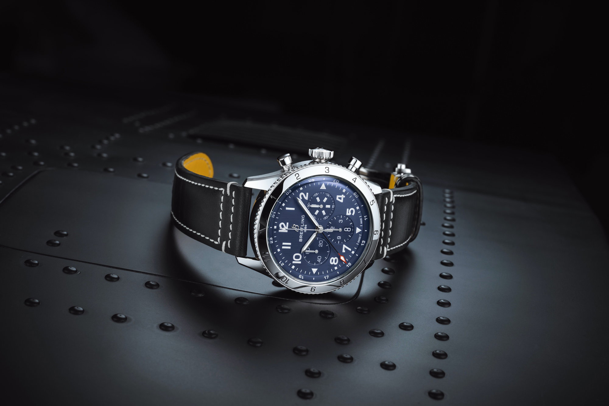 Super AVI B04 Chronograph GMT 46 Tribute to Vought F4U Corsair - Image 4