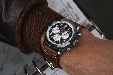 Breitling Super AVI B04 Chronograph GMT 46 Mosquito