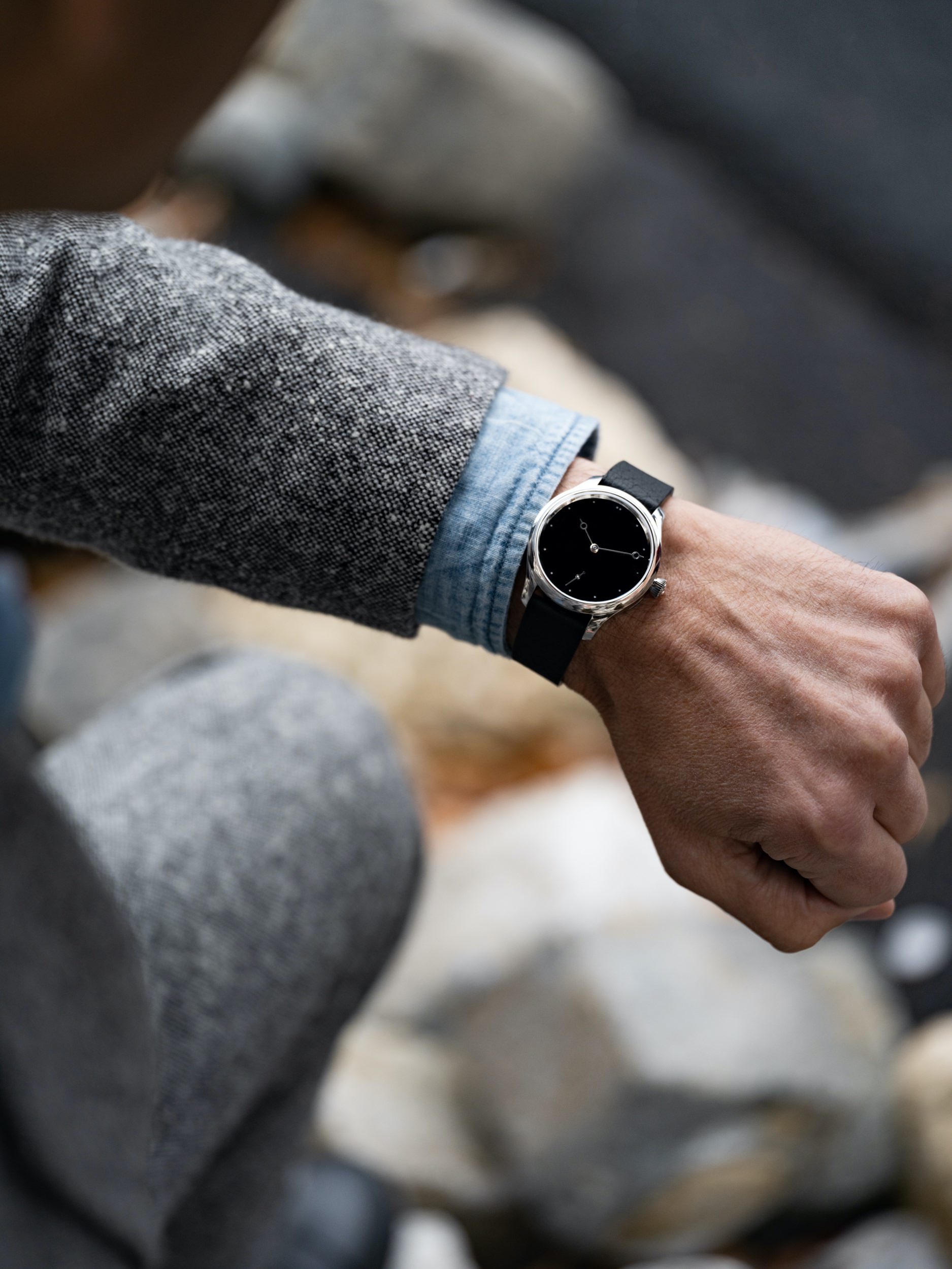 H. Moser &amp; Cie Endeavour Small Seconds Total Eclipse X The Armoury