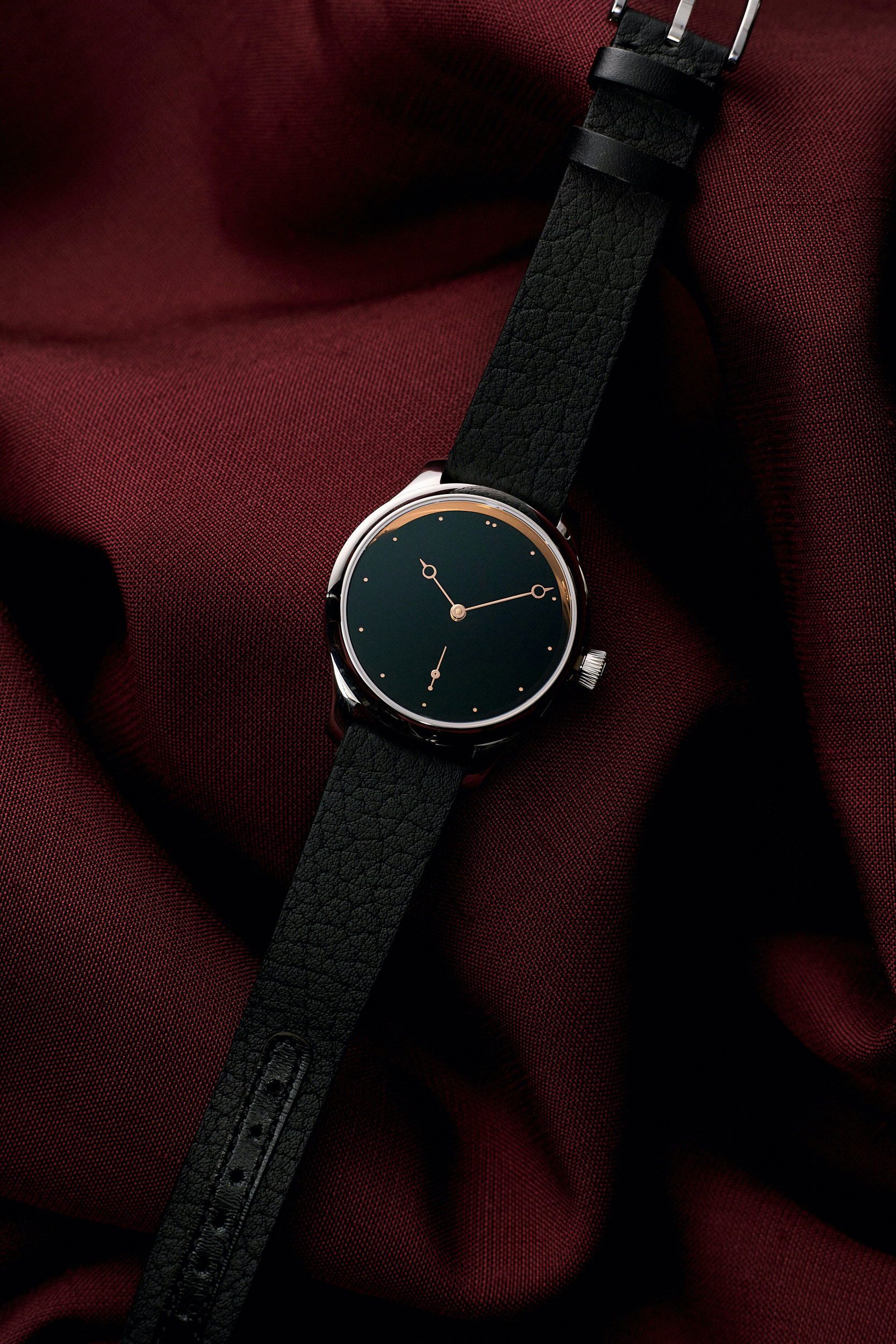 H. Moser &amp; Cie Endeavour Small Seconds Total Eclipse X The Armoury
