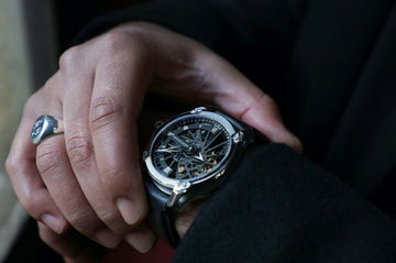 Auguste Reymond Origin Unitas Skeleton