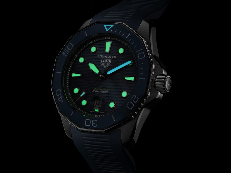 TAG Heuer Aquaracer Professional 300