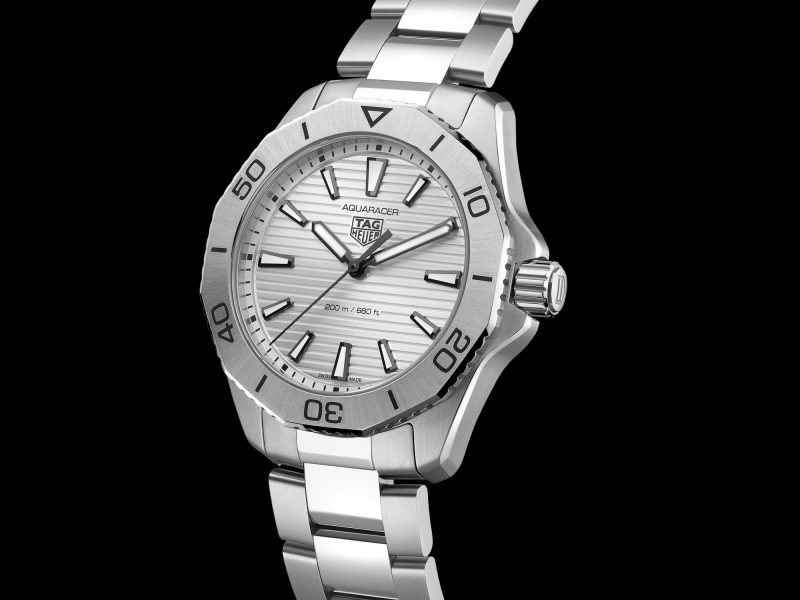 TAG Heuer Aquaracer Professional 200