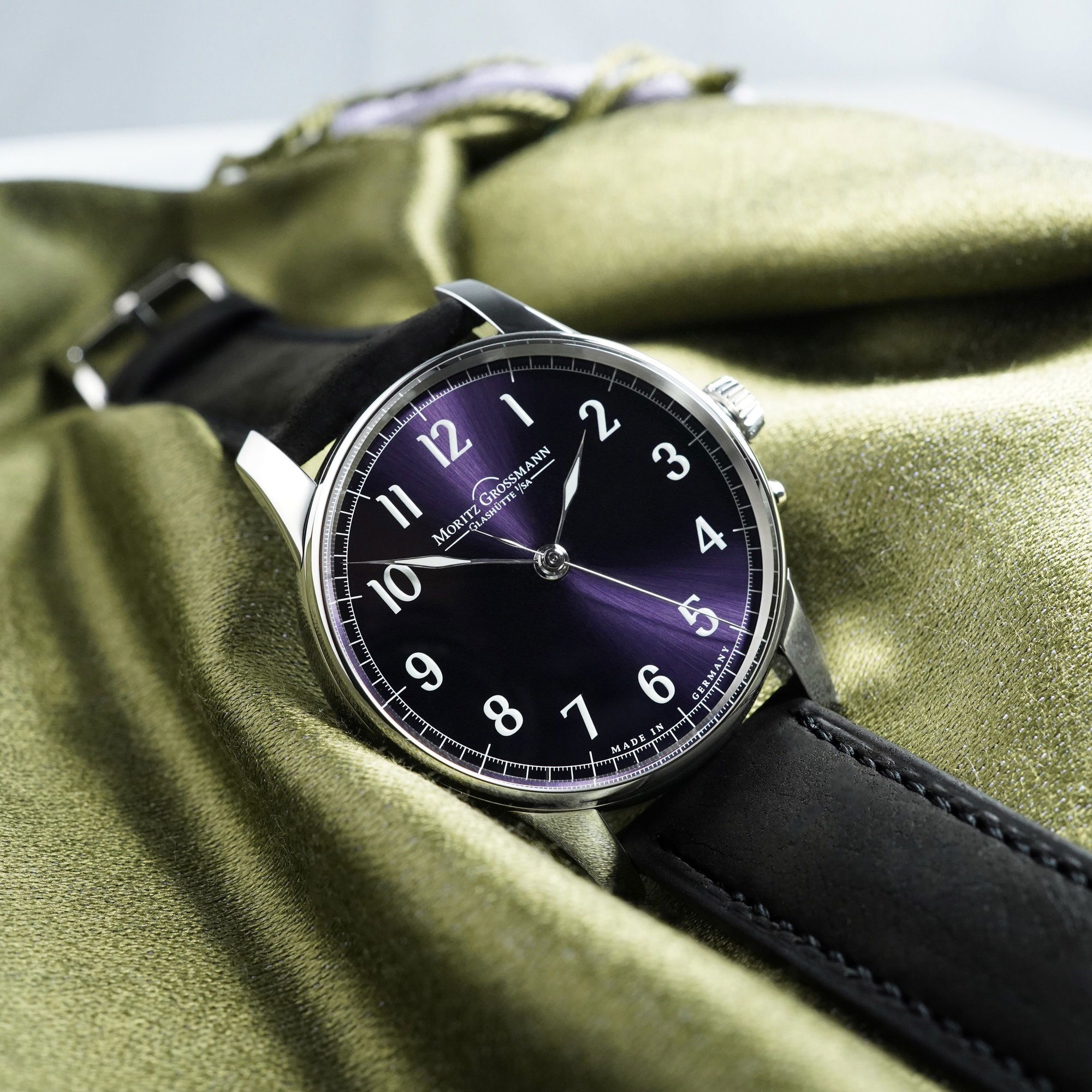 Moritz Grossmann Central Second Purple