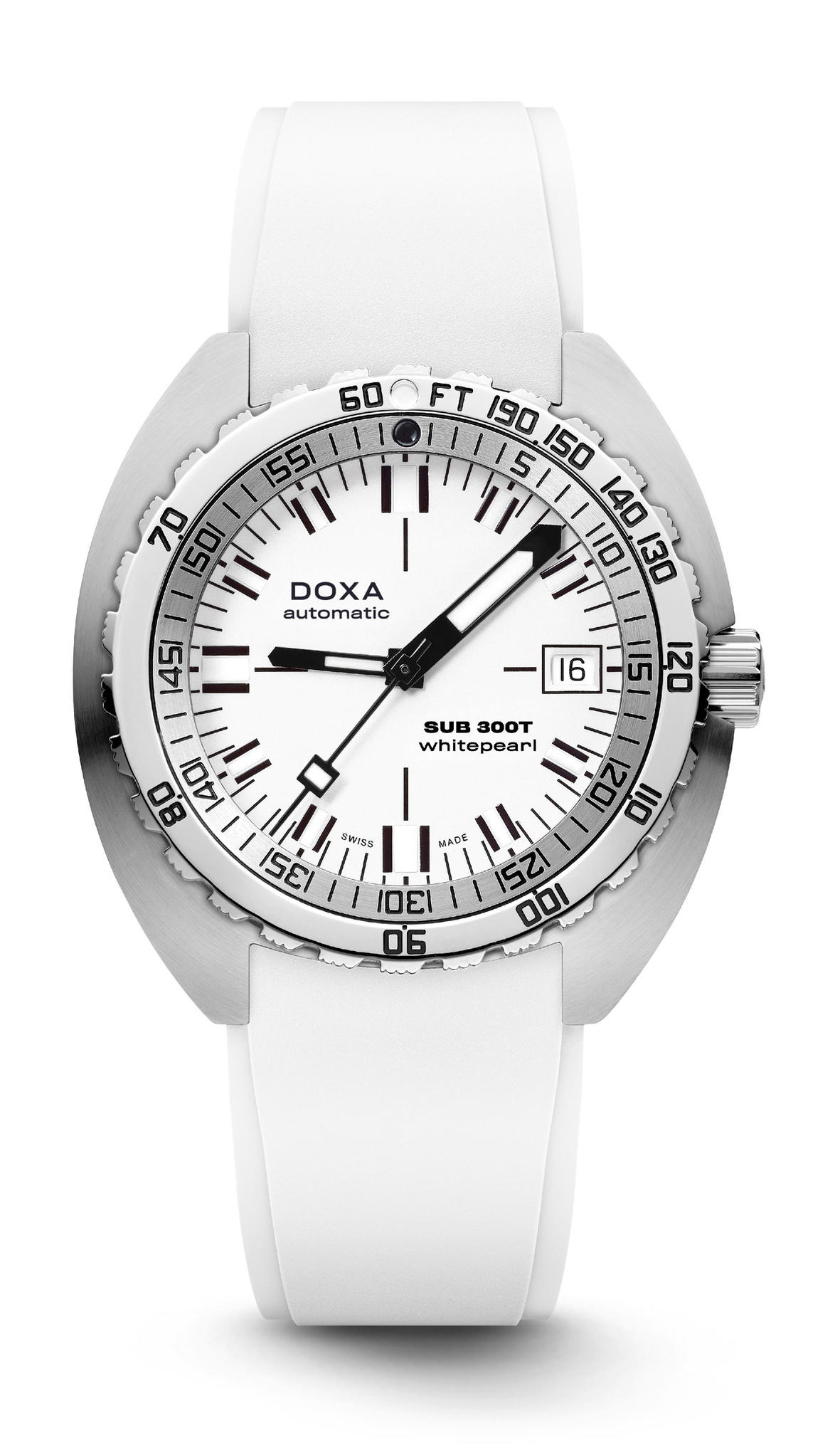 Doxa SUB 300T Whitepearl