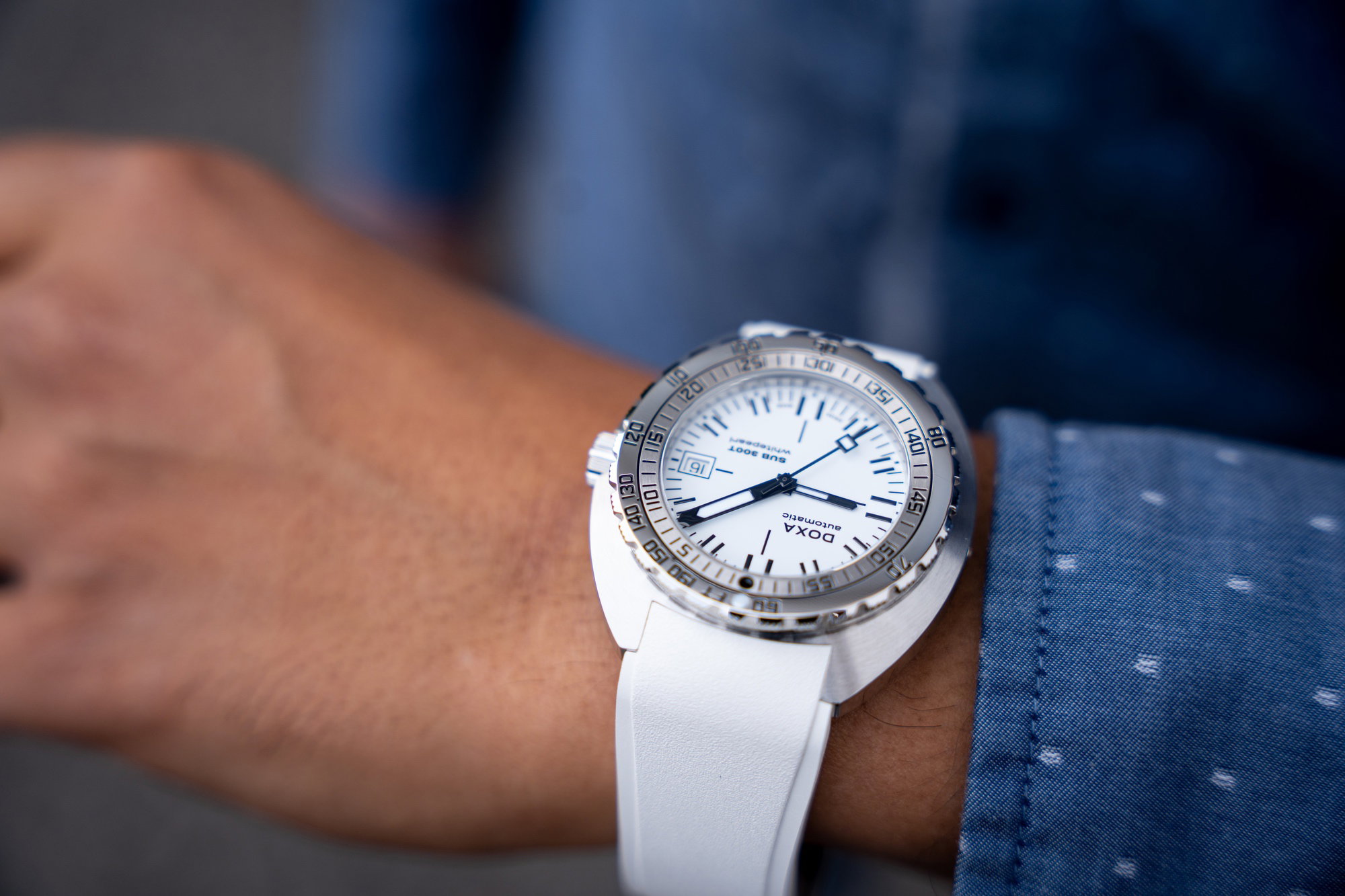 Doxa SUB 300T Whitepearl