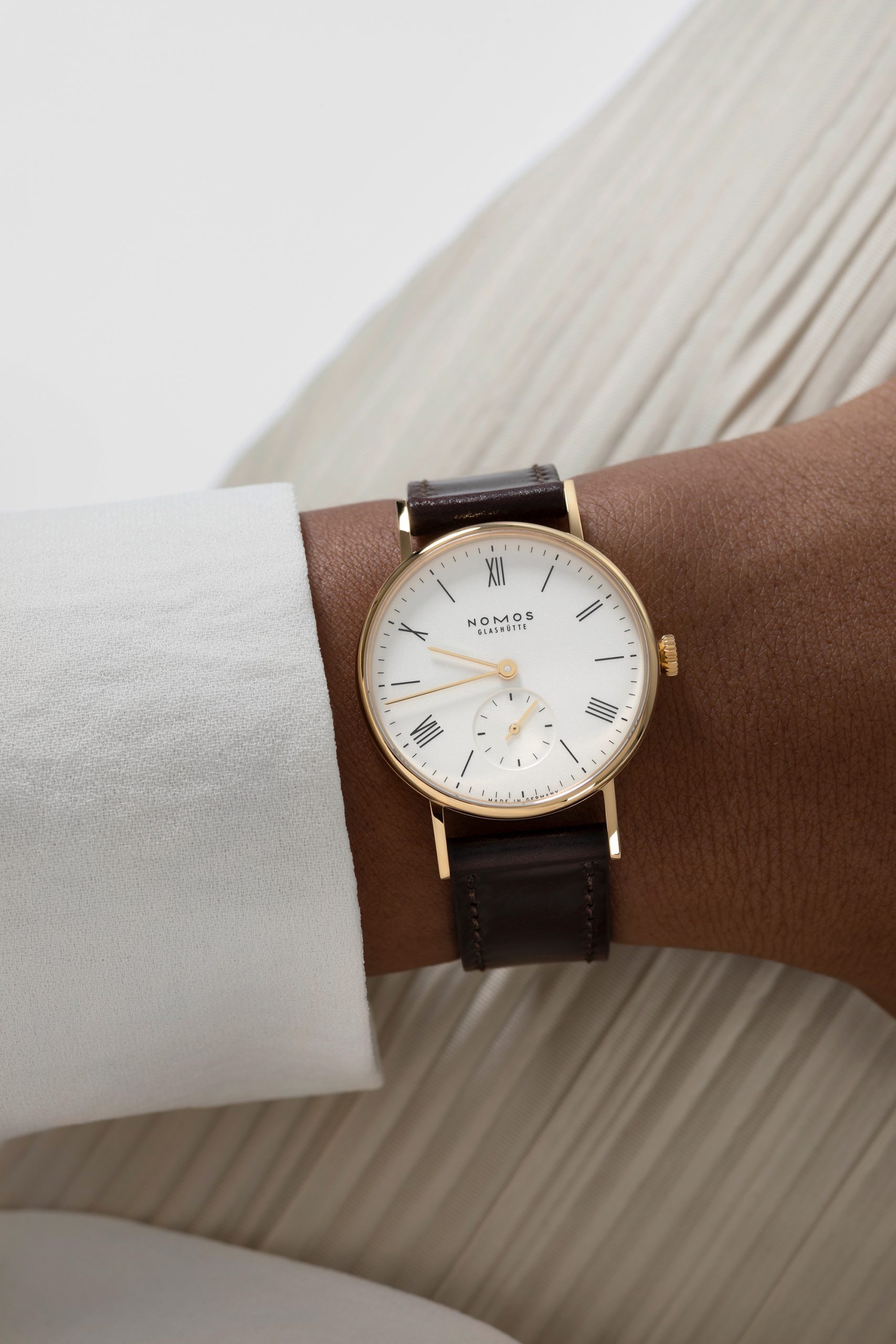 Nomos Glashütte Ludwig 33 Gold