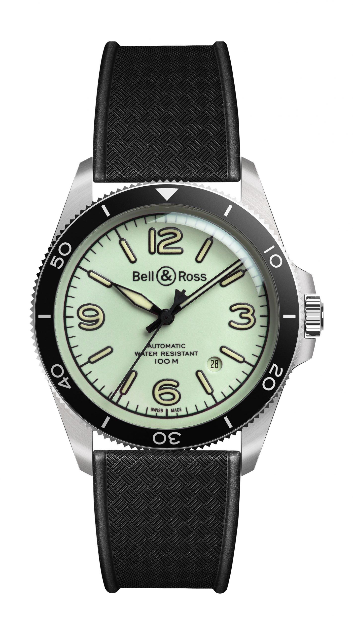 Bell & Ross BR V2-92 FULL LUM